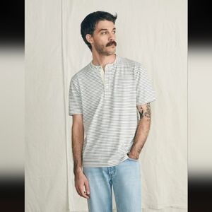 Faherty Short-Sleeve Sunwashed Henley